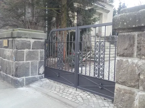 Tor Villa Burgstädt